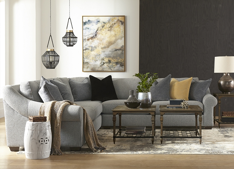 Kenley Bunching Coffee Table Find The Perfect Style Havertys