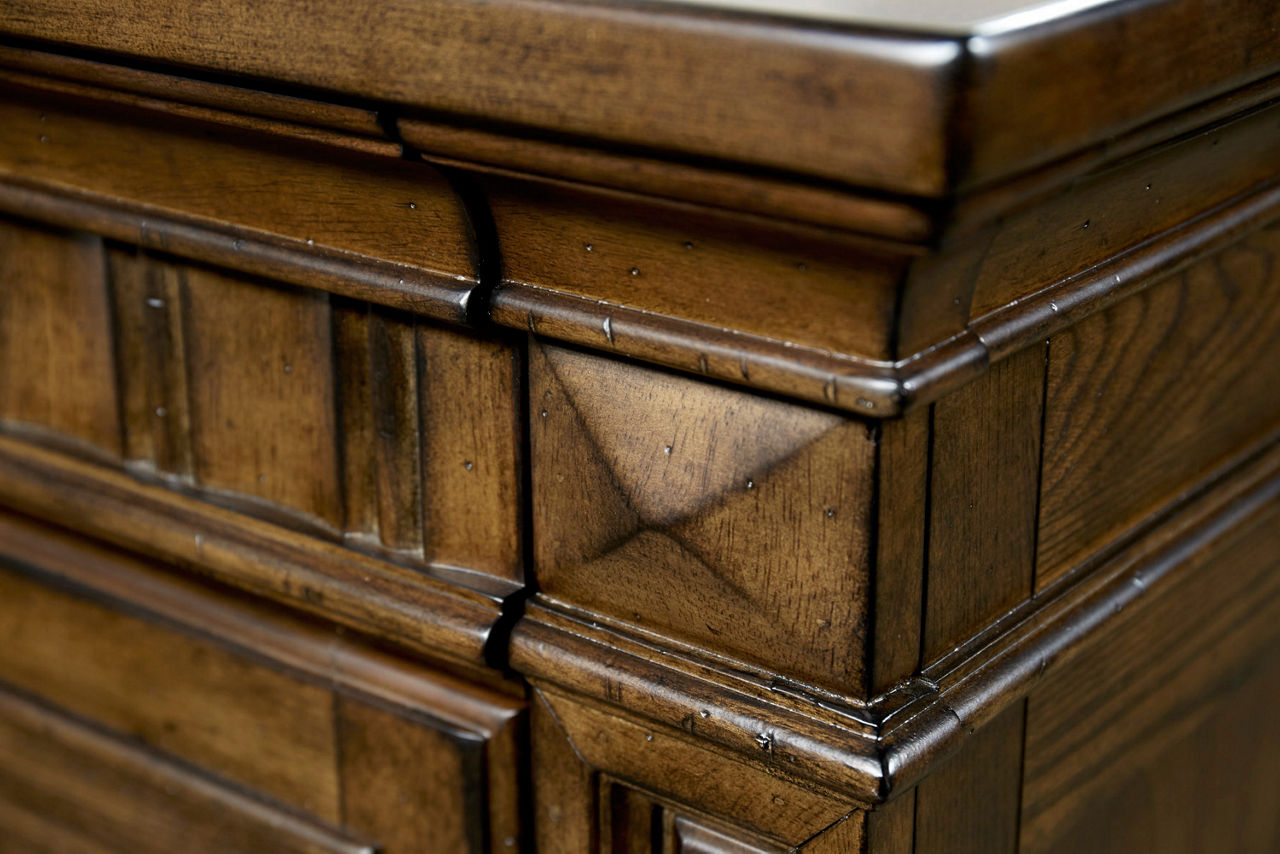 Breckenridge Chest