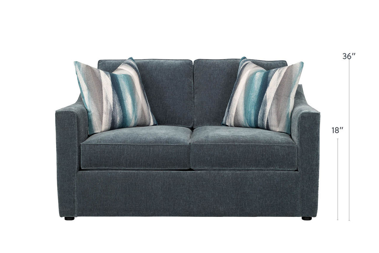 Shiloh Loveseat