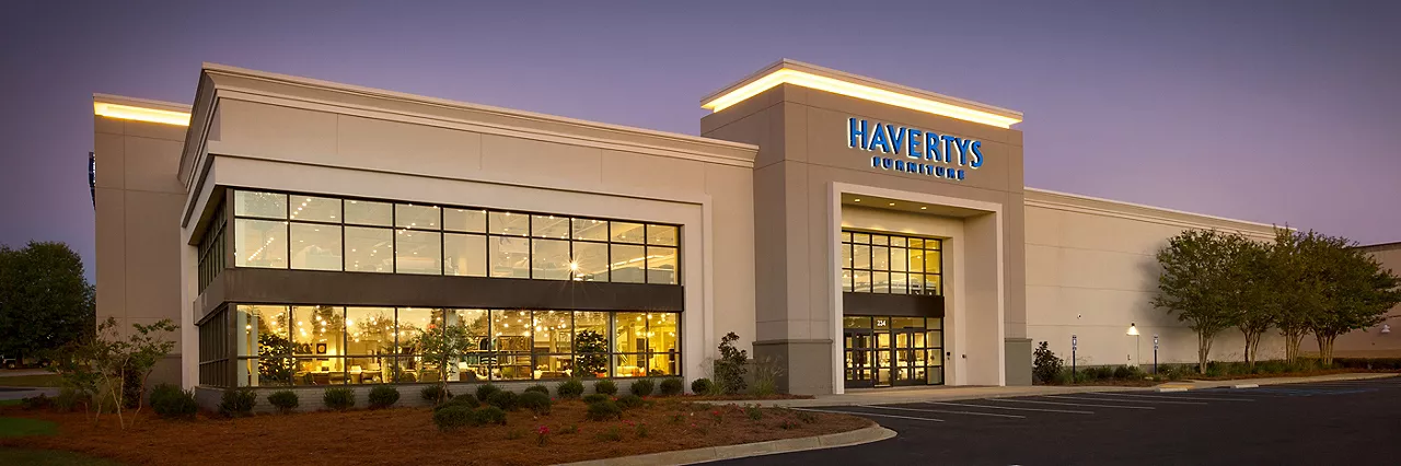 Architectural Photo of Havertys storefront