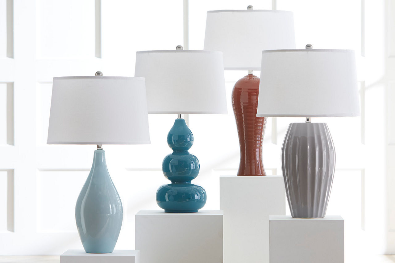 Zella Lamp