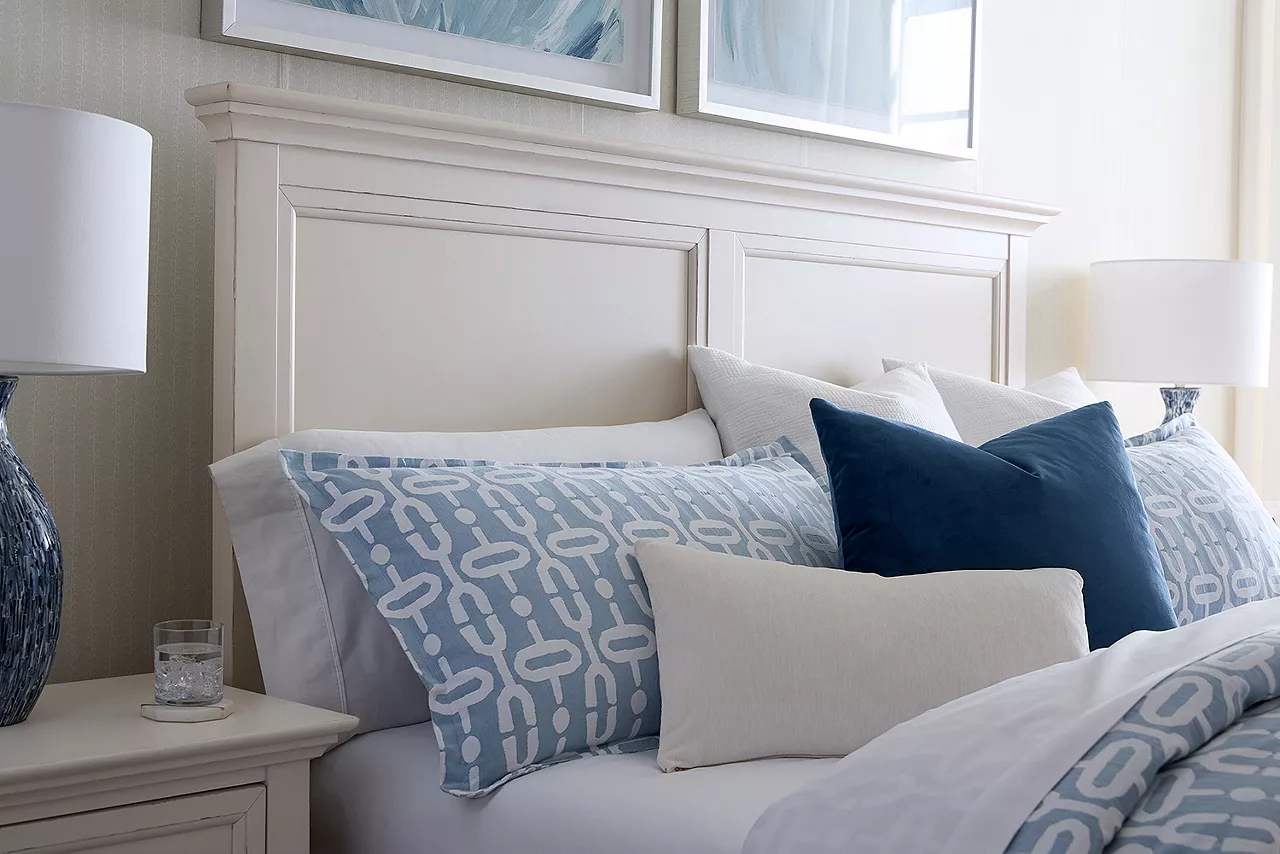 Detail image of Ashebrooke King panel bed in white finish