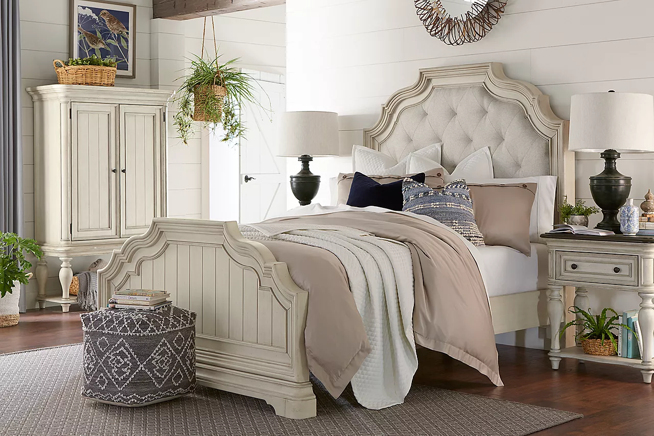 Veranda Bed, Leg Nightstand, and Door Chest in a room scene.