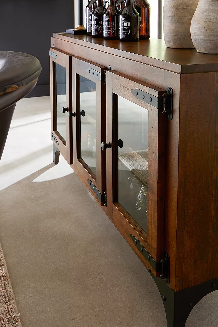 Closeup of River City buffet