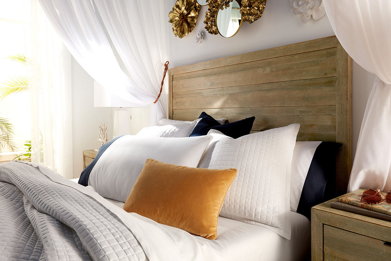 Havertys Sherman Panel Bed