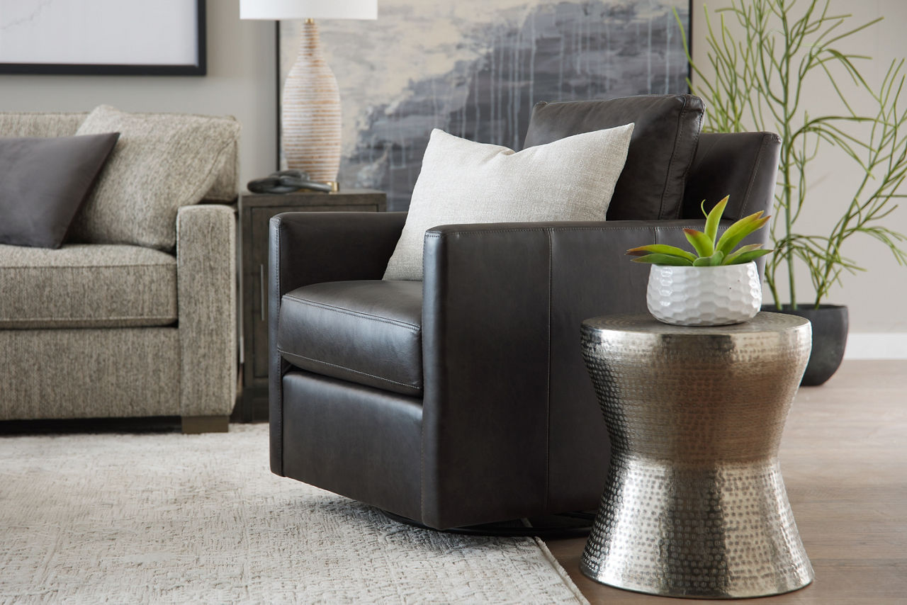 Katrina Swivel Chair