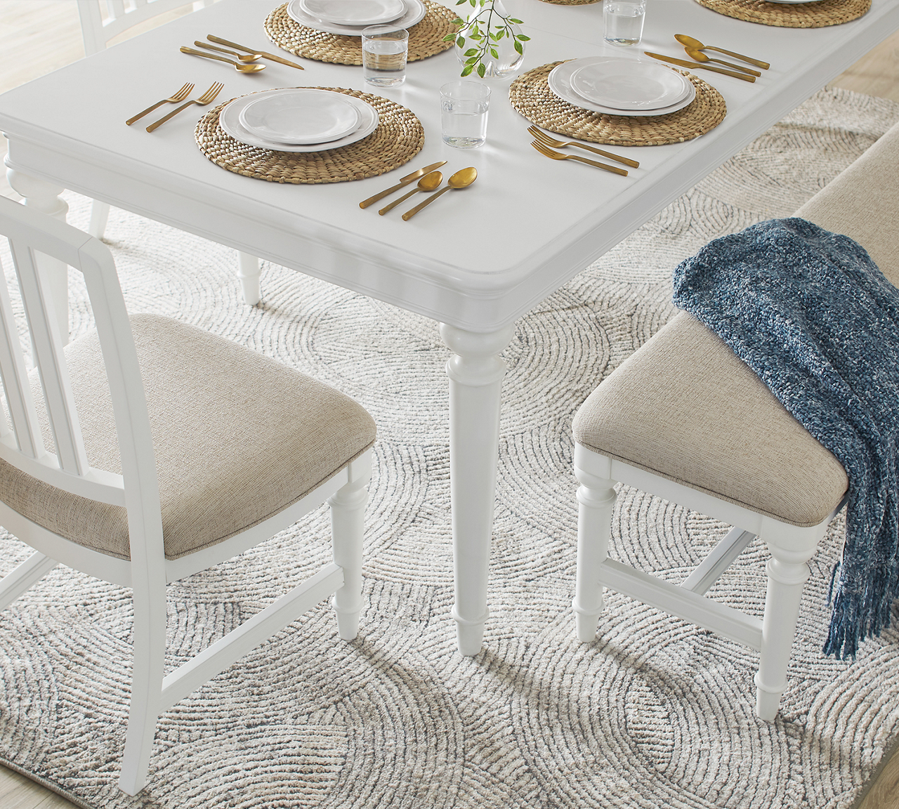 HVT6710_DIN_DTL1_base