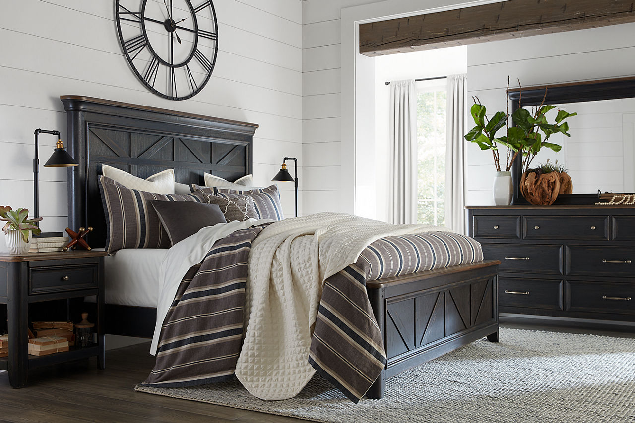 Blackburn Bed - Thumbnail 2