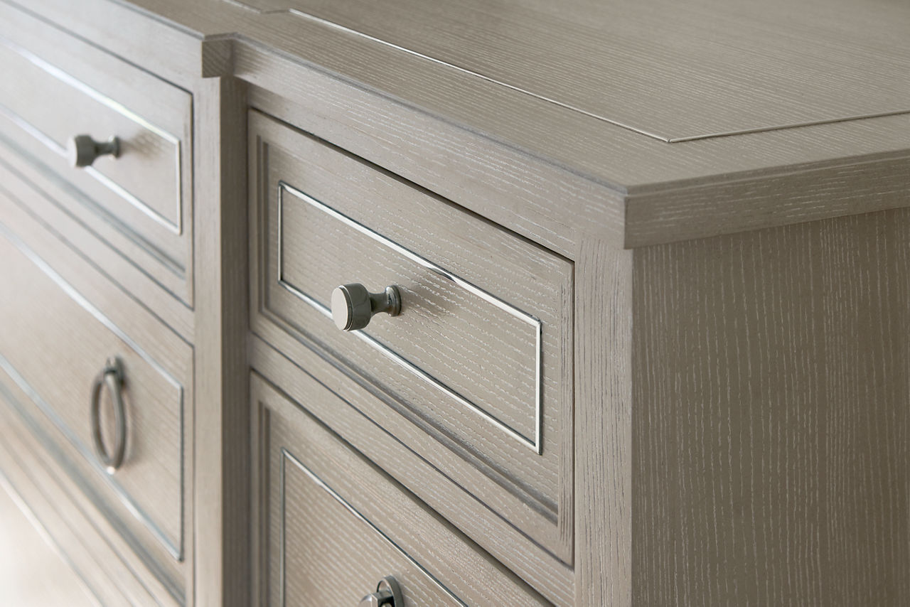 Hyde Park Dresser - Thumbnail 4