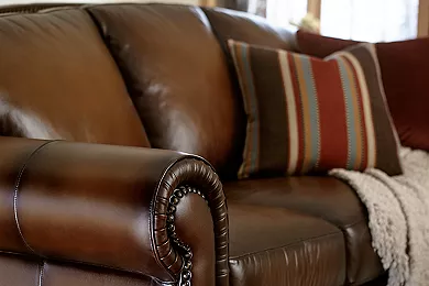 Havertys vintage autumn sofa discount