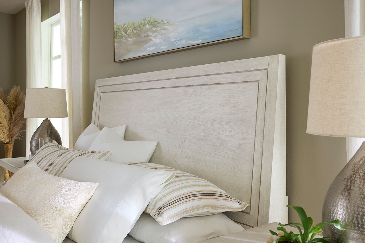 Havertys Hampton Bed - Thumbnail 5