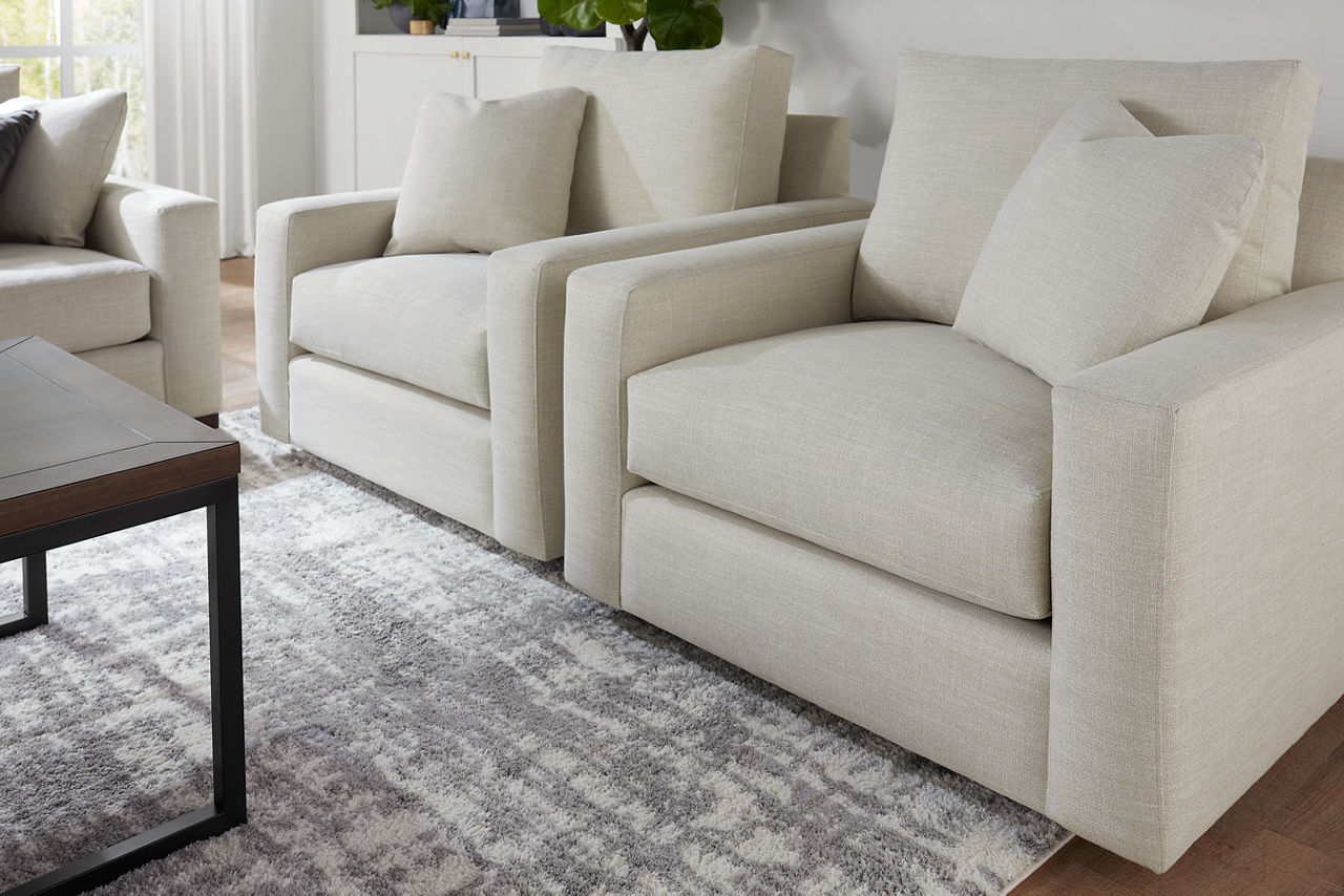 Destinations Swivel Chair