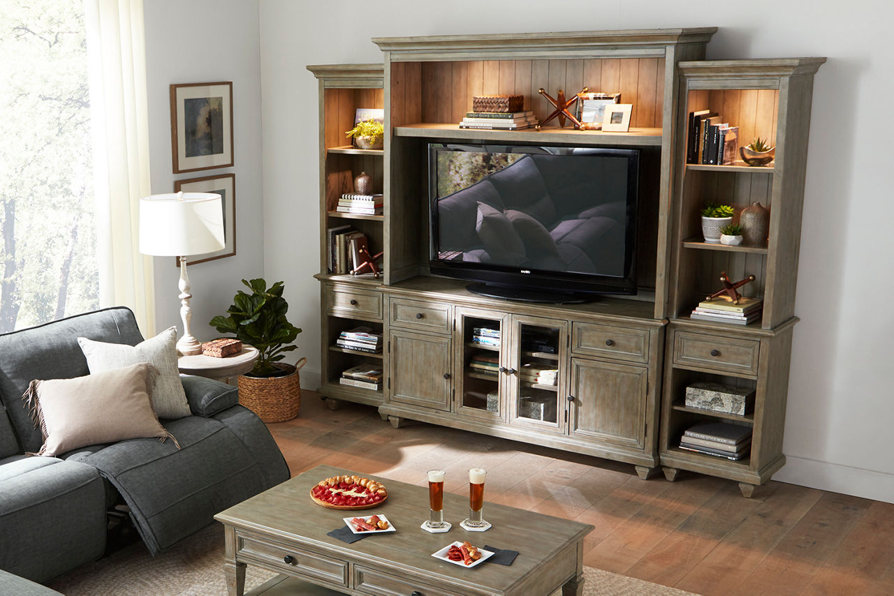 Beckley Entertainment Wall - Thumbnail 4