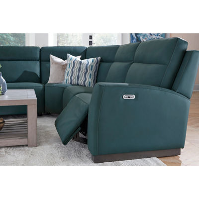 Havertys sectional outlet with recliner