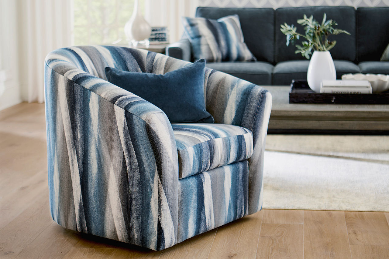 Shiloh Swivel Accent Chair