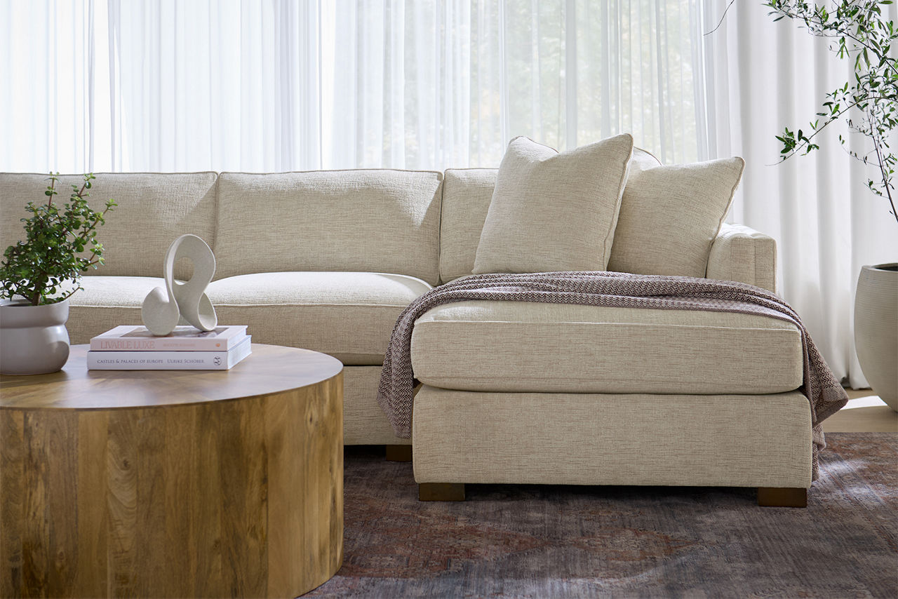 Jessie Sectional - Thumbnail 2